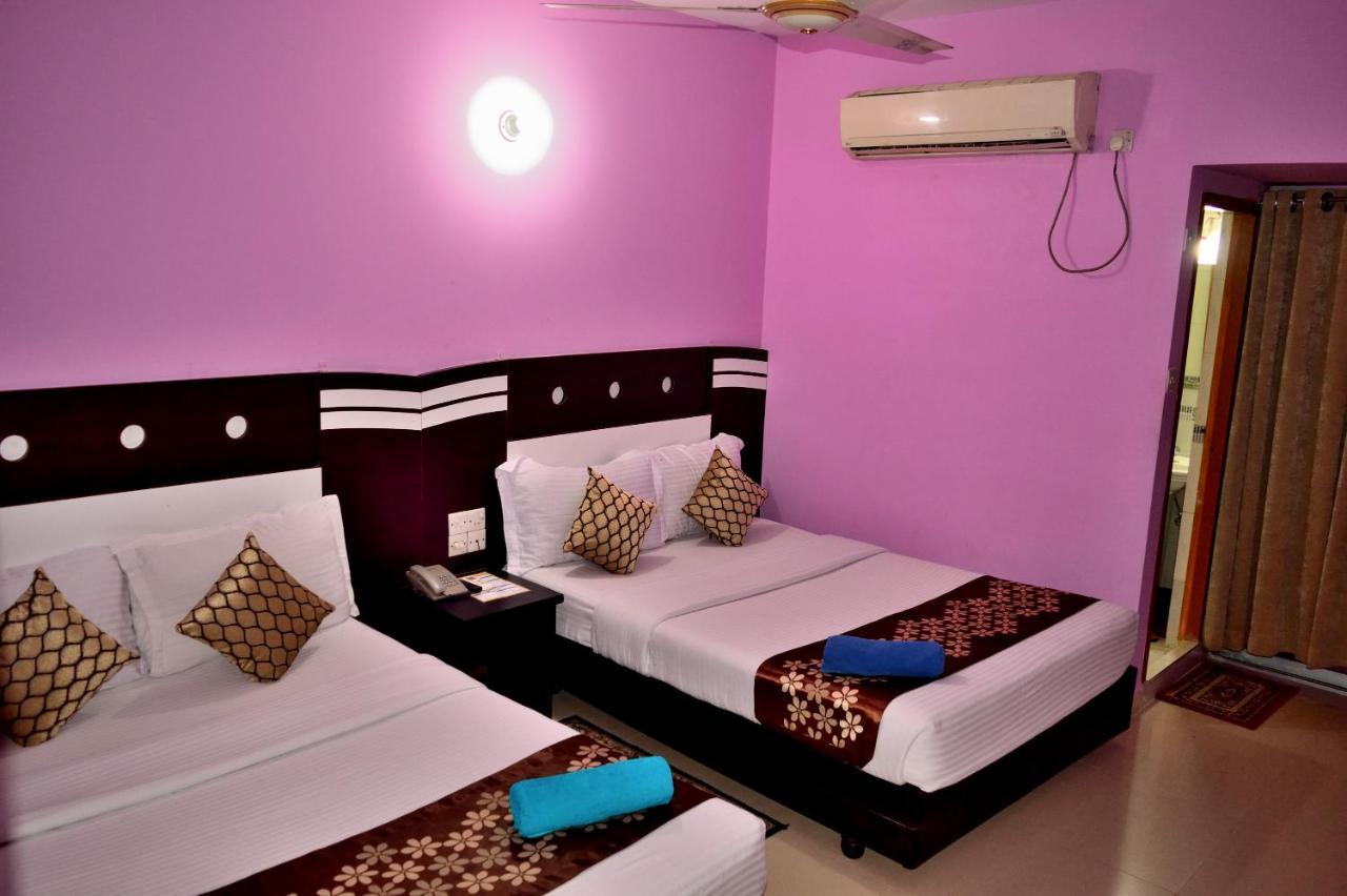 Hotel Regal Palace Cox's Bazar Dış mekan fotoğraf