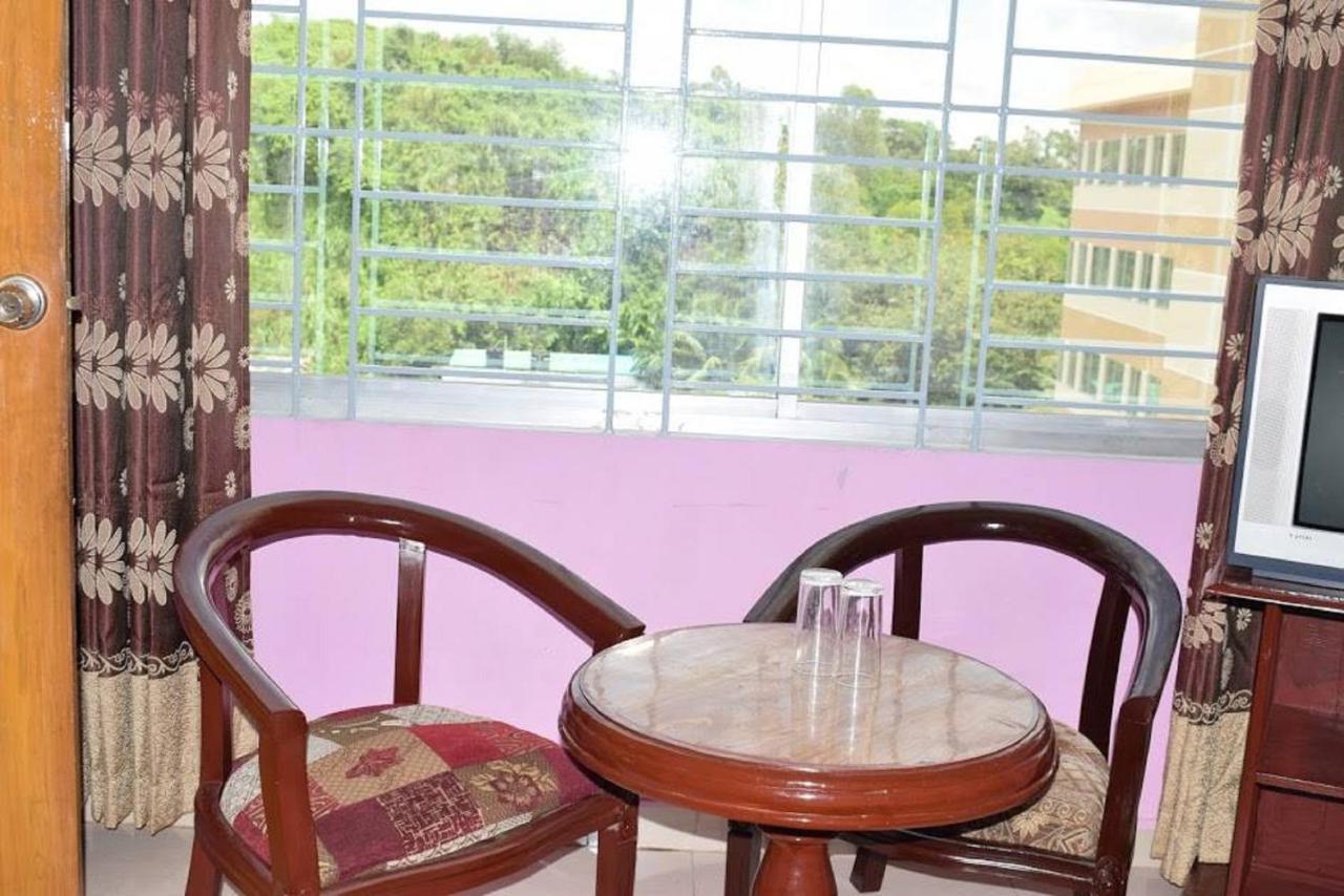 Hotel Regal Palace Cox's Bazar Dış mekan fotoğraf